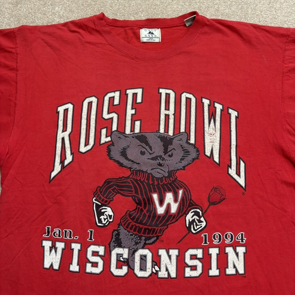 Vtg Wisconsin Badgers Shirt Mens Large Red NCAA Rose Bowl‎ Bucky Galt Sand 90s